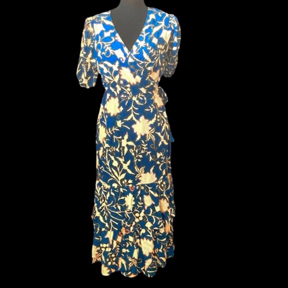 NWT Target Knox Rose Short Sleeve Wrap Dress Blue Floral Size M - Picture 3 of 7